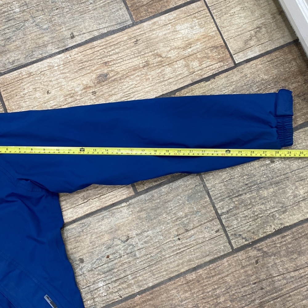 Vintage Helly Hansen Women’s Blue Helly Tech Waterproof Hooded Jacket - Picture 15 of 15